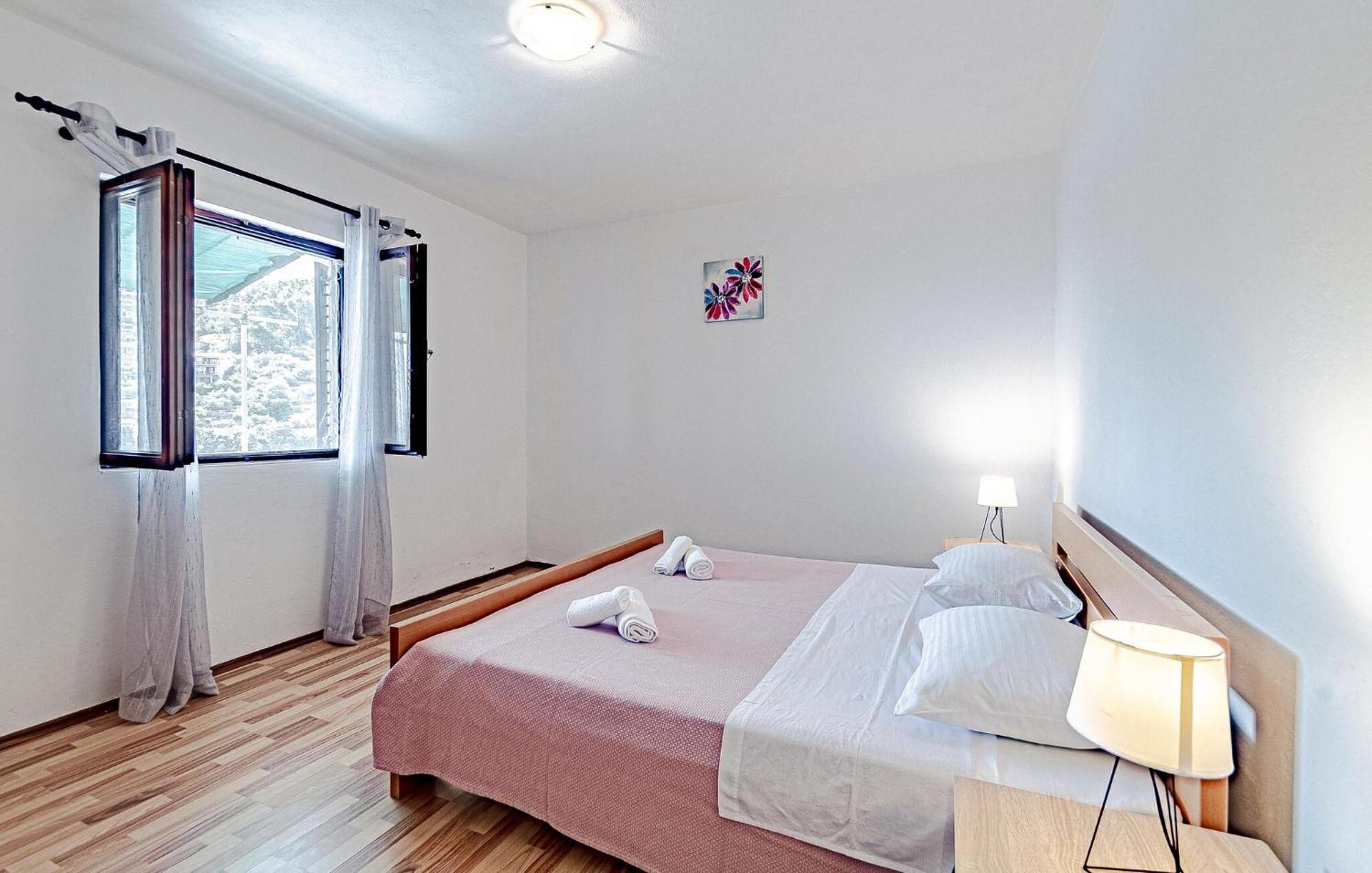 Stunning Home In Crnja Luka With Wifi Prigradica Extérieur photo