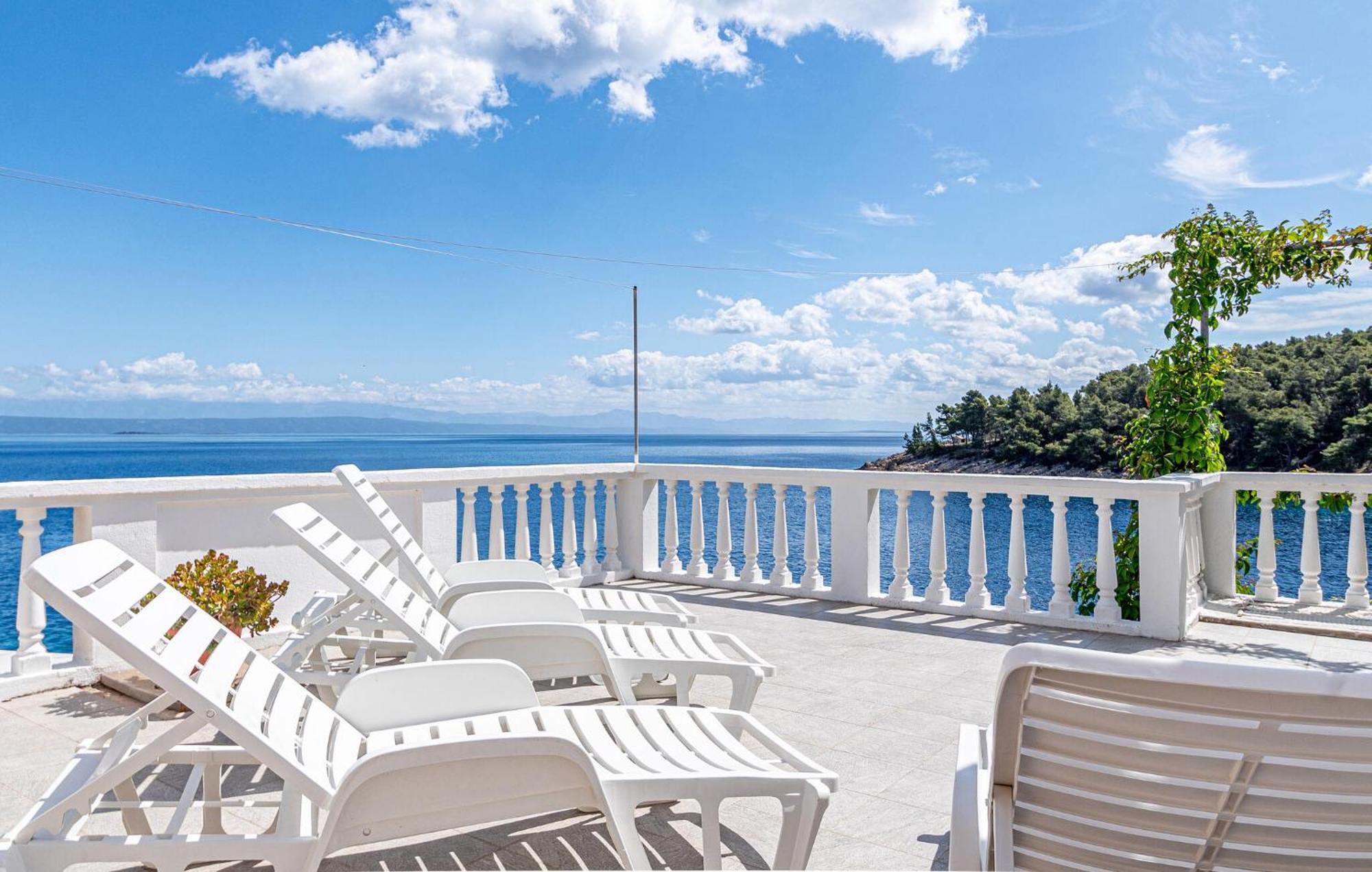 Stunning Home In Crnja Luka With Wifi Prigradica Extérieur photo